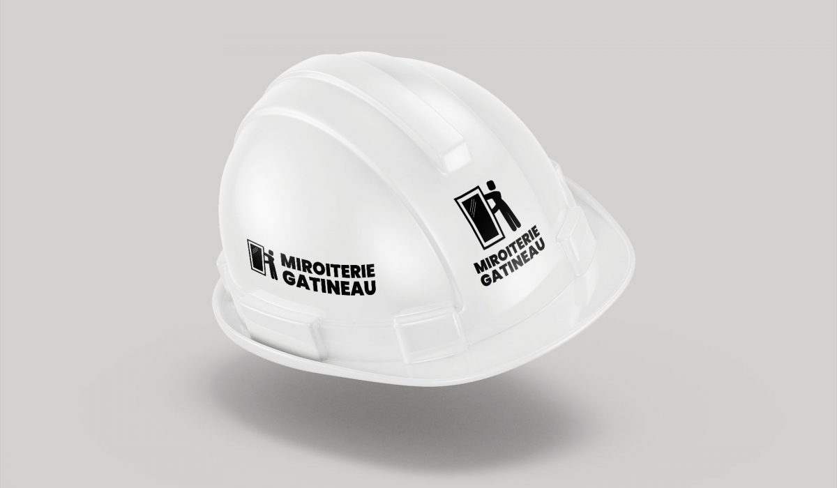 Mockup d'un casque de chantier avec le logo de la marque Miroiterie Gatineau