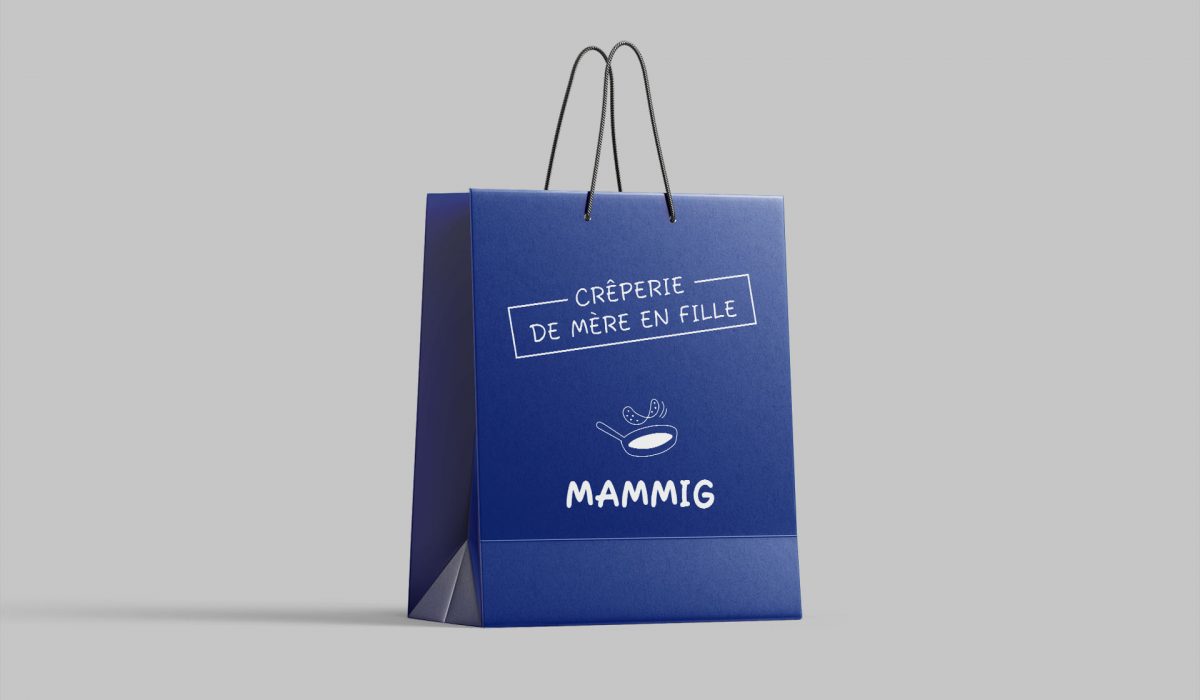 Mockup d'un sac avec le logo de la creperie mammig de mère en fille